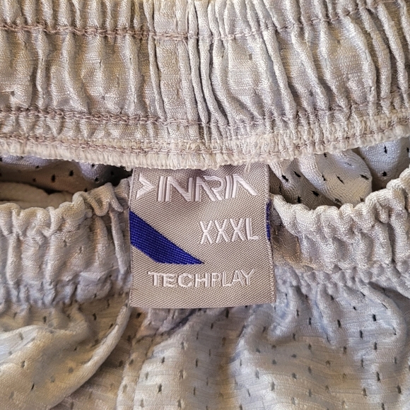 Seahawks basketball shorts - Picture 2 of 3